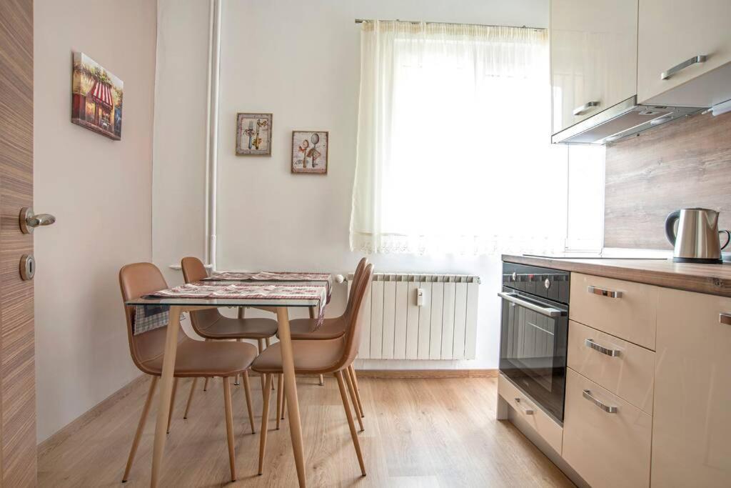 Elegant & Stylish 2 Bedroom Top Central Apartment Sofia Ngoại thất bức ảnh